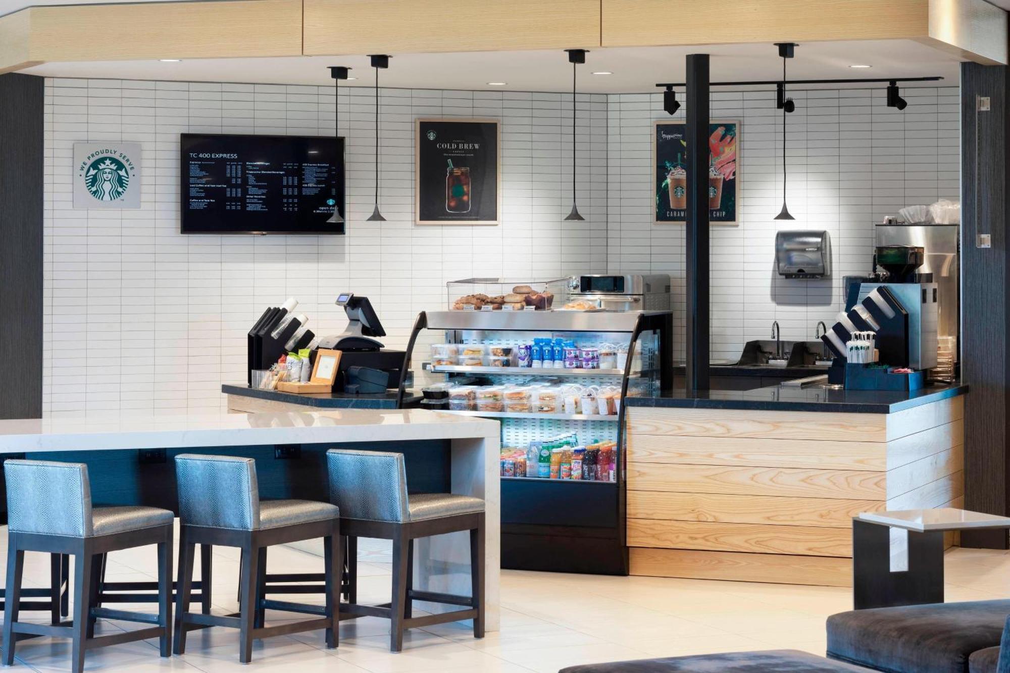 Delta Hotels By Marriott Minneapolis Northeast Exterior foto