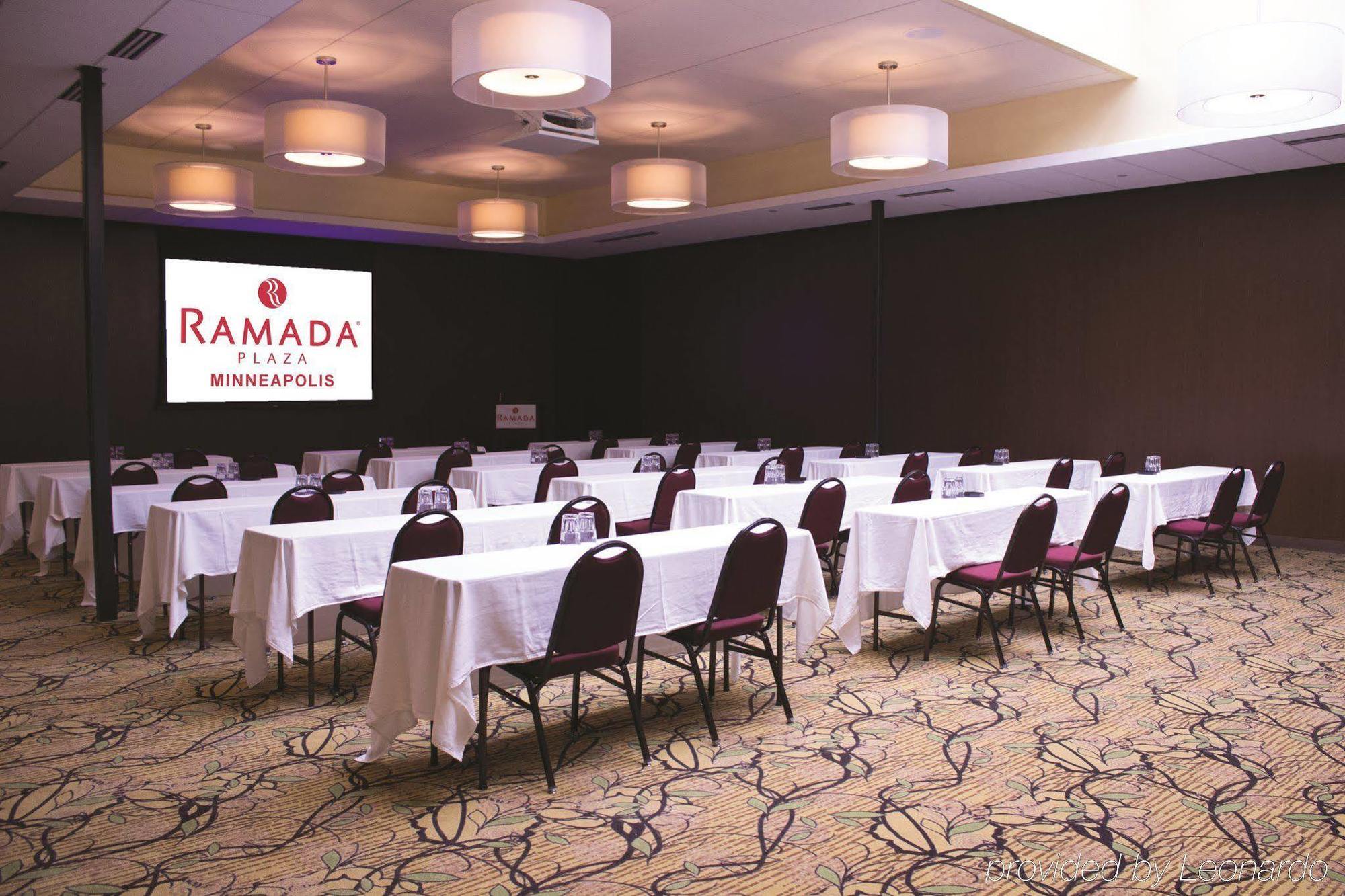 Delta Hotels By Marriott Minneapolis Northeast Exterior foto