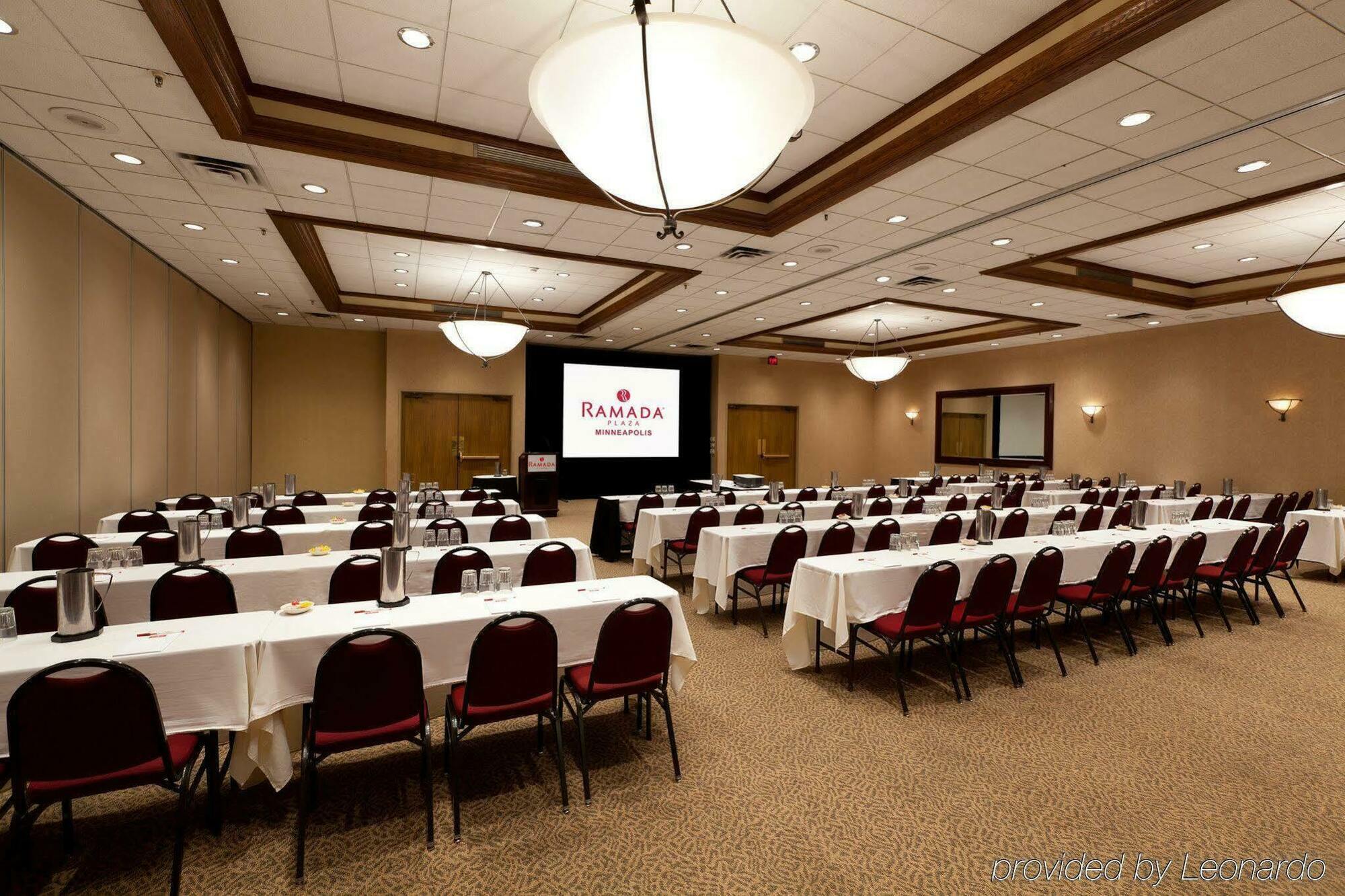 Delta Hotels By Marriott Minneapolis Northeast Exterior foto